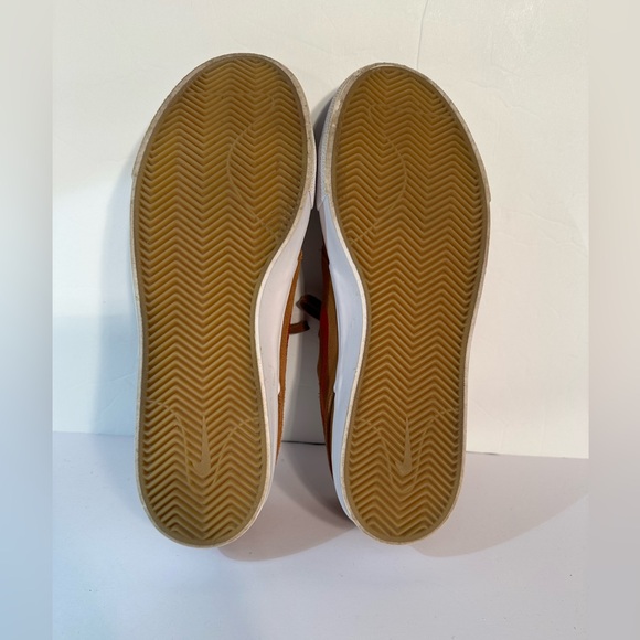 Nike SB Zoom Janoski RM Skate Shoe Men’s 10 Brown Suede Red Swoosh AQ7475-204 - Picture 5 of 15